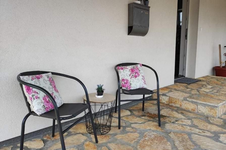 M&S&N Apartman Grabovac  Kültér fotó